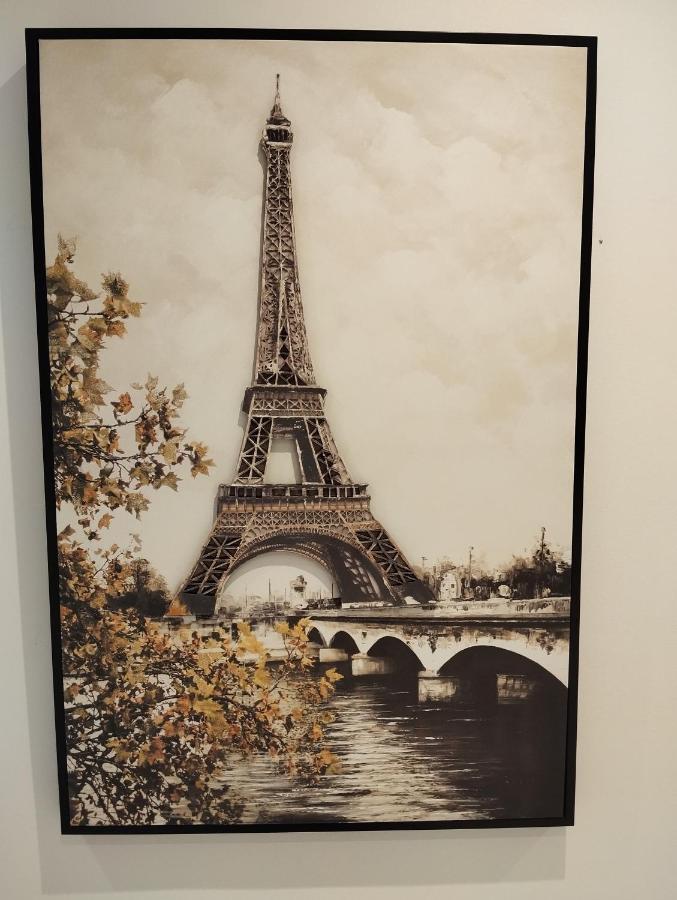 Le Beau Refuge Parisien De Cergy - Parisian Modern Flat At Cergy Bed & Breakfast Luaran gambar